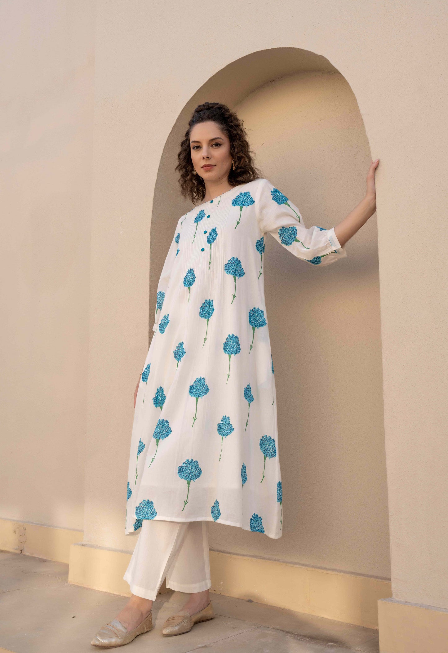 Blue White Kurta With Pants- Set Of 2