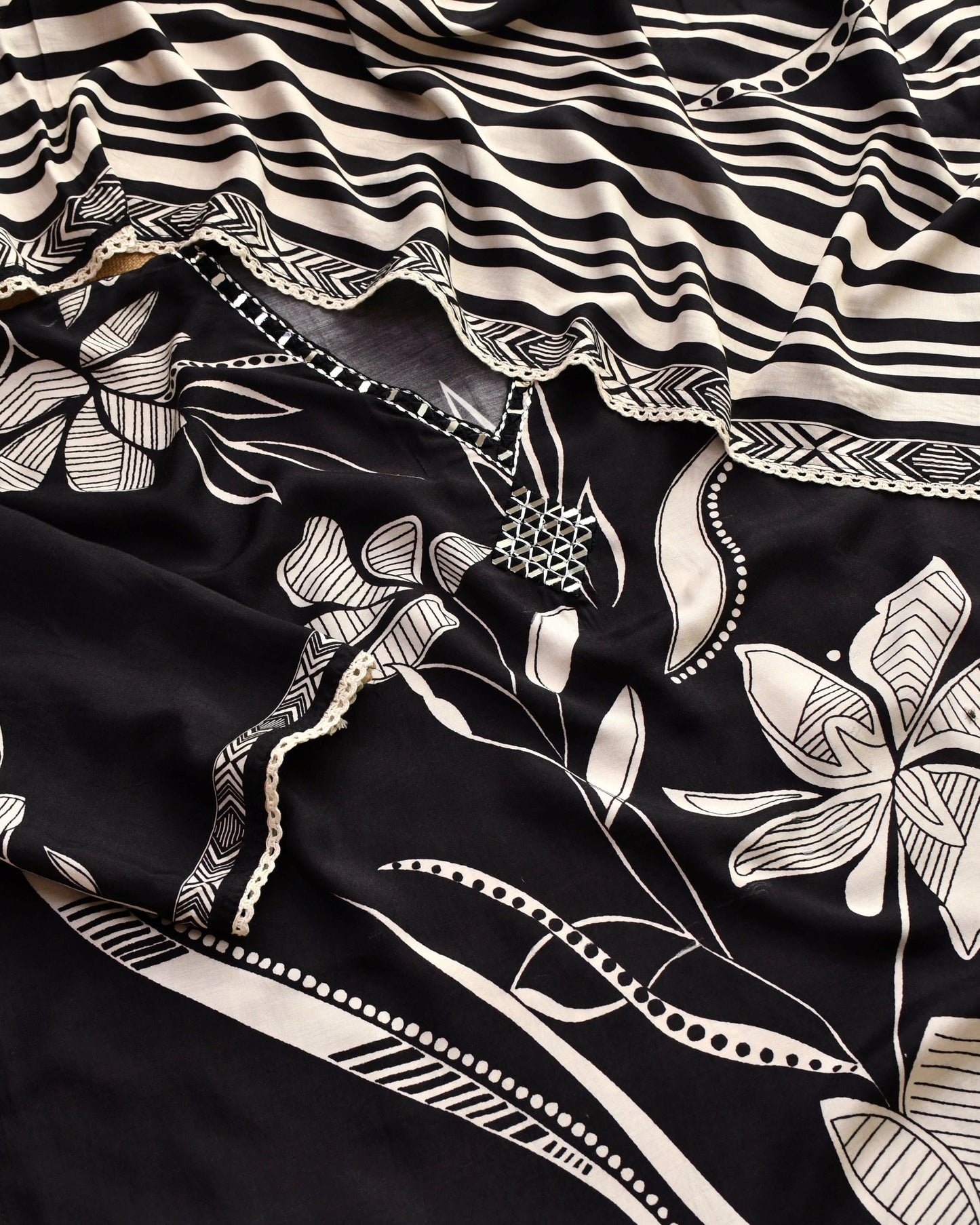 Pure Muslin Unstitched suit