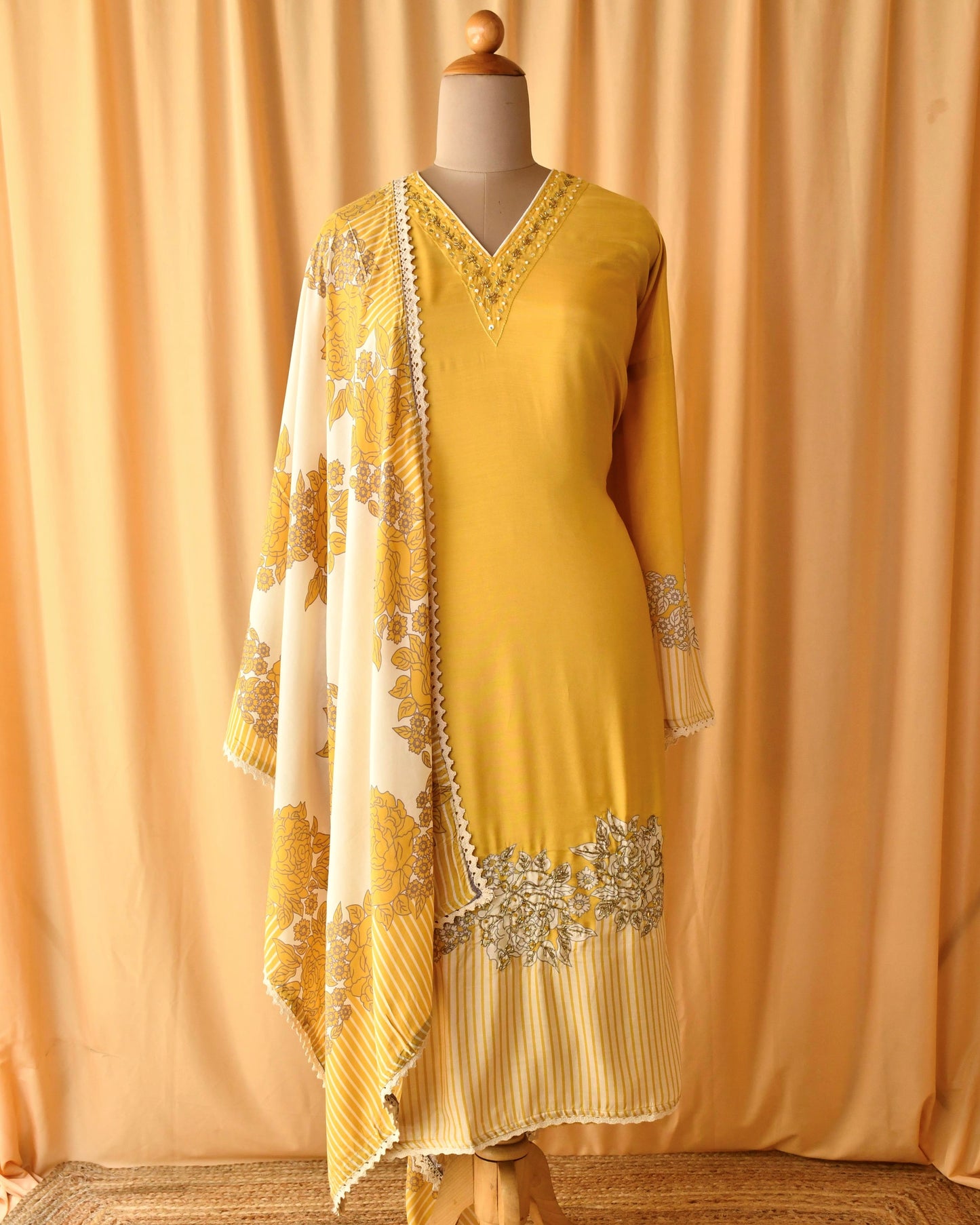 Pure Muslin Unstitched suit