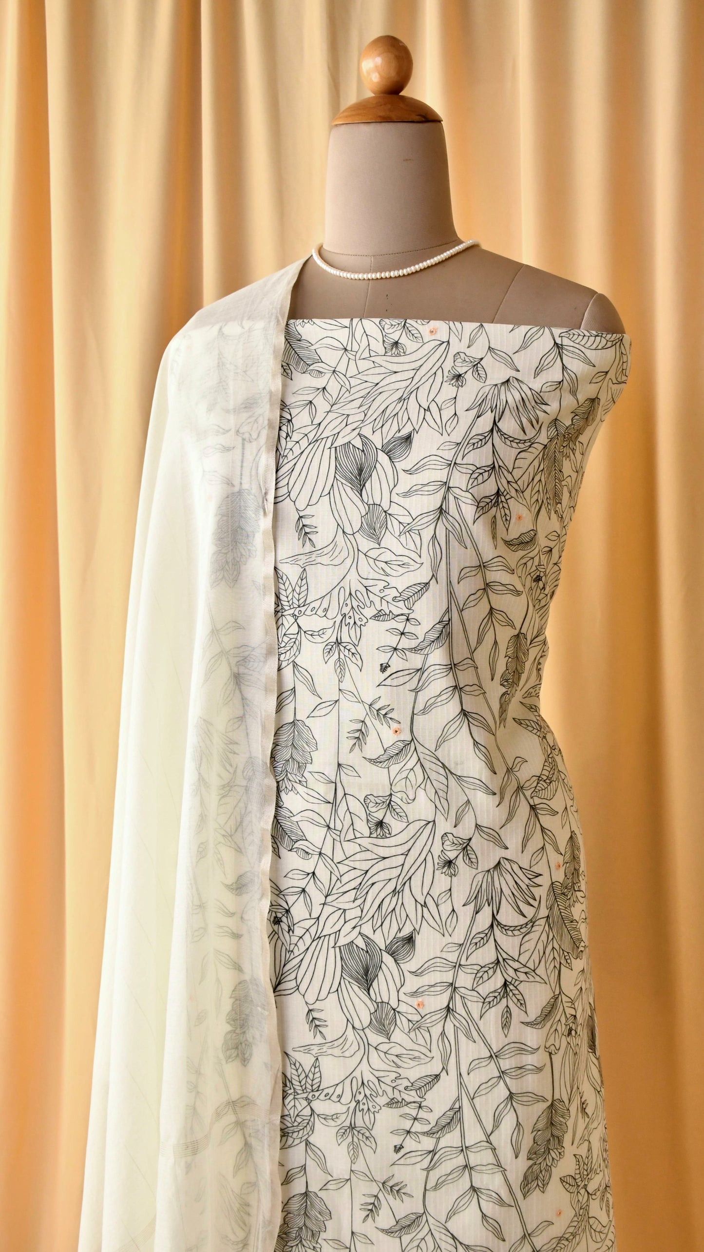 Mul Chanderi Kantha Embroidery Unstitched Suit