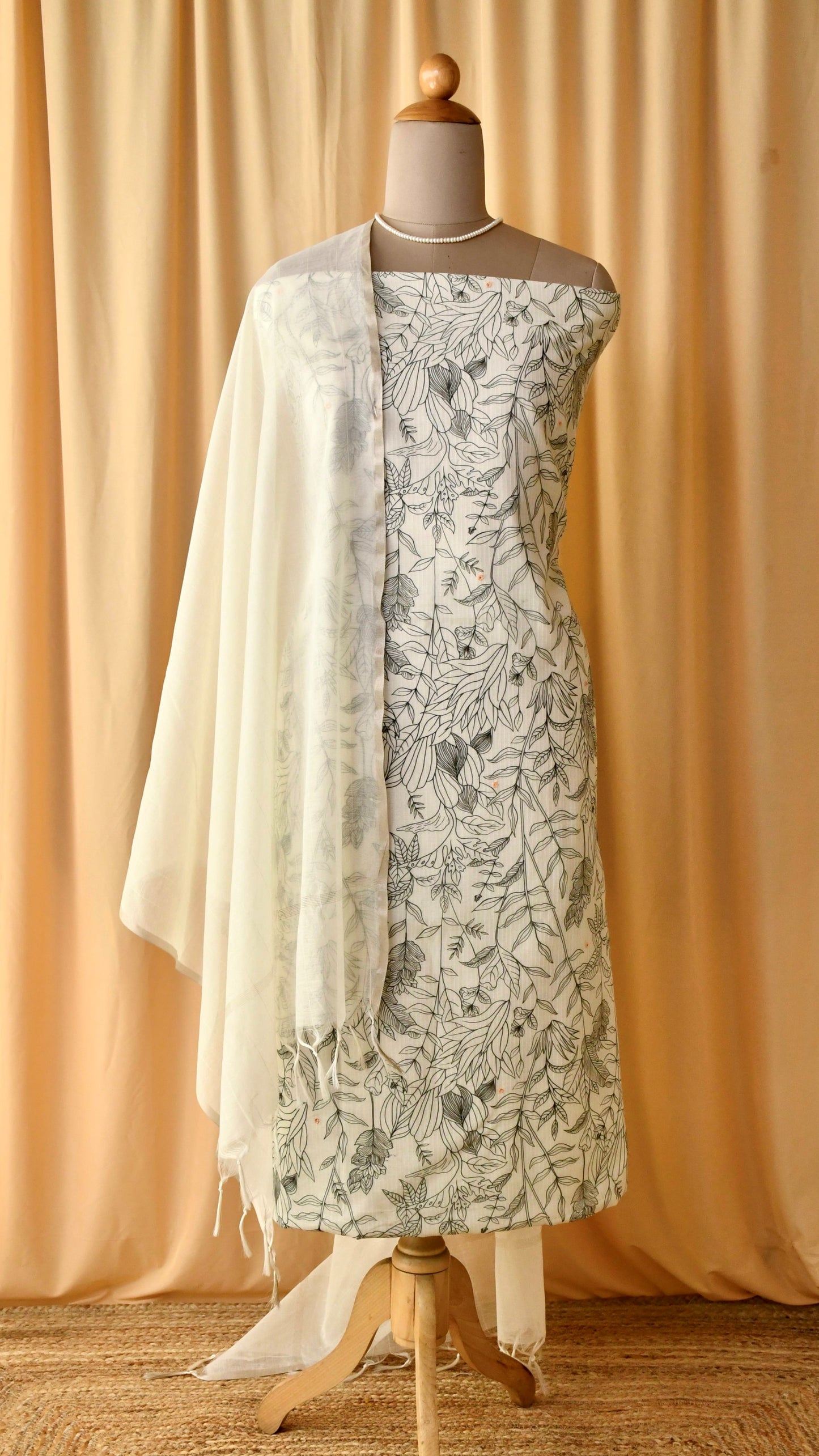 Mul Chanderi Kantha Embroidery Unstitched Suit