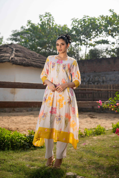 Kurta With Pants Suit Set - Set Of 2