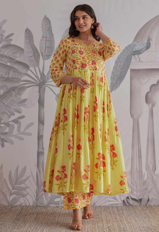 Kurta With Pants Suit Set With Dupatta - Set Of 3