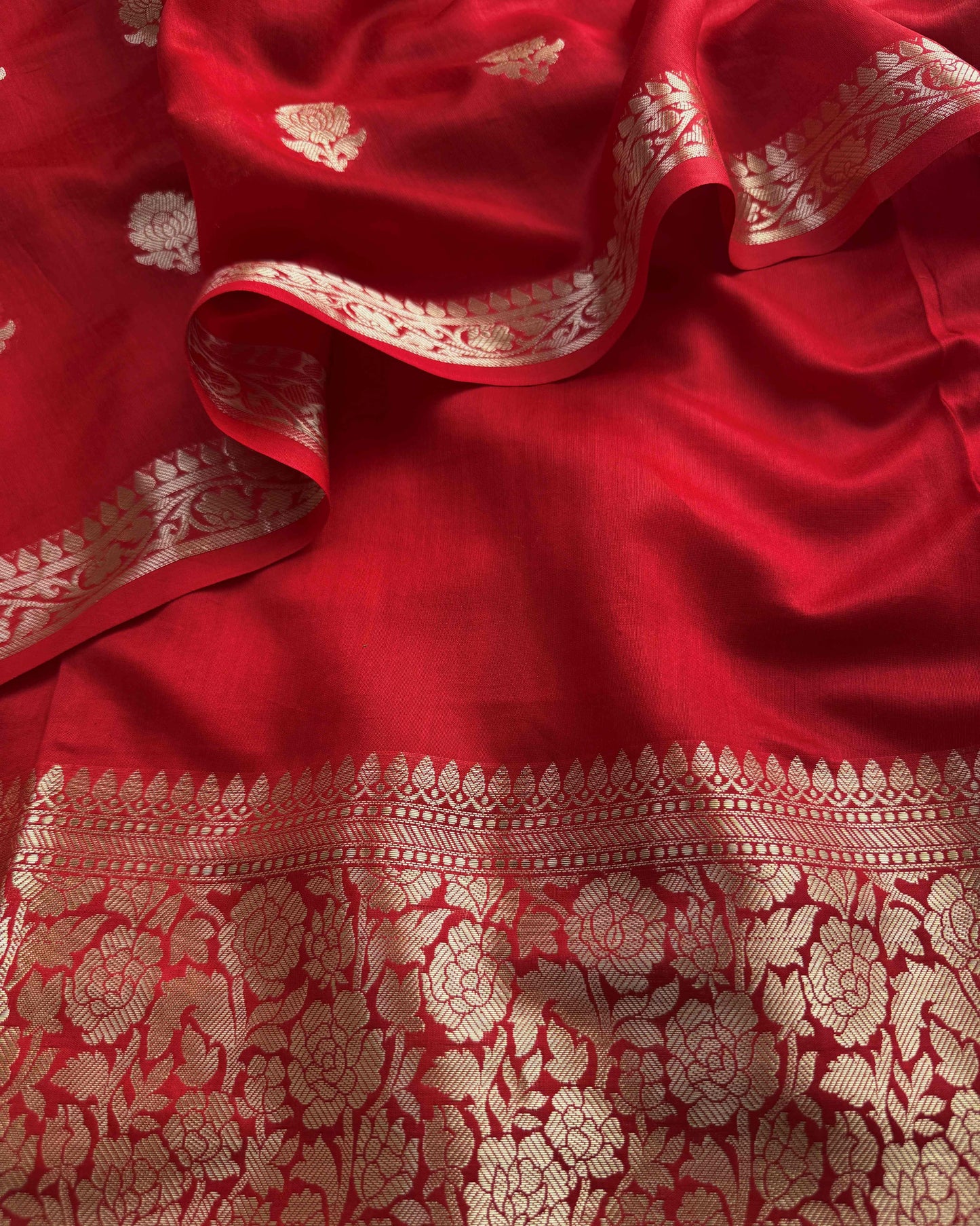 Premium Banarasi Silk Unstitched Suit Set with Zari Weaving Border & Dupatta