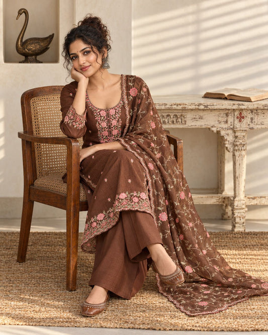 Premium Crushed Tissue Silk Embroidered Unstitched Suit Set with Scalloped Dupatta