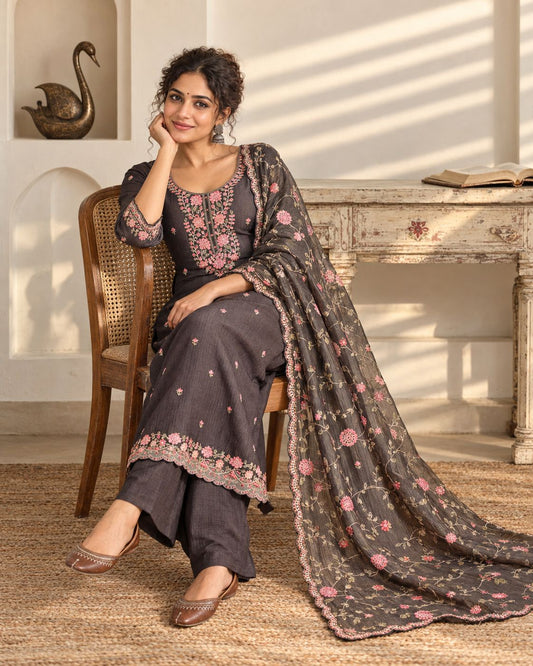 Premium Crushed Tissue Silk Embroidered Unstitched Suit Set with Scalloped Dupatta