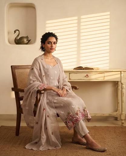 Crushed Tissue Silk Unstitched Suit Material with Floral Embroidery & Scalloped Dupatta