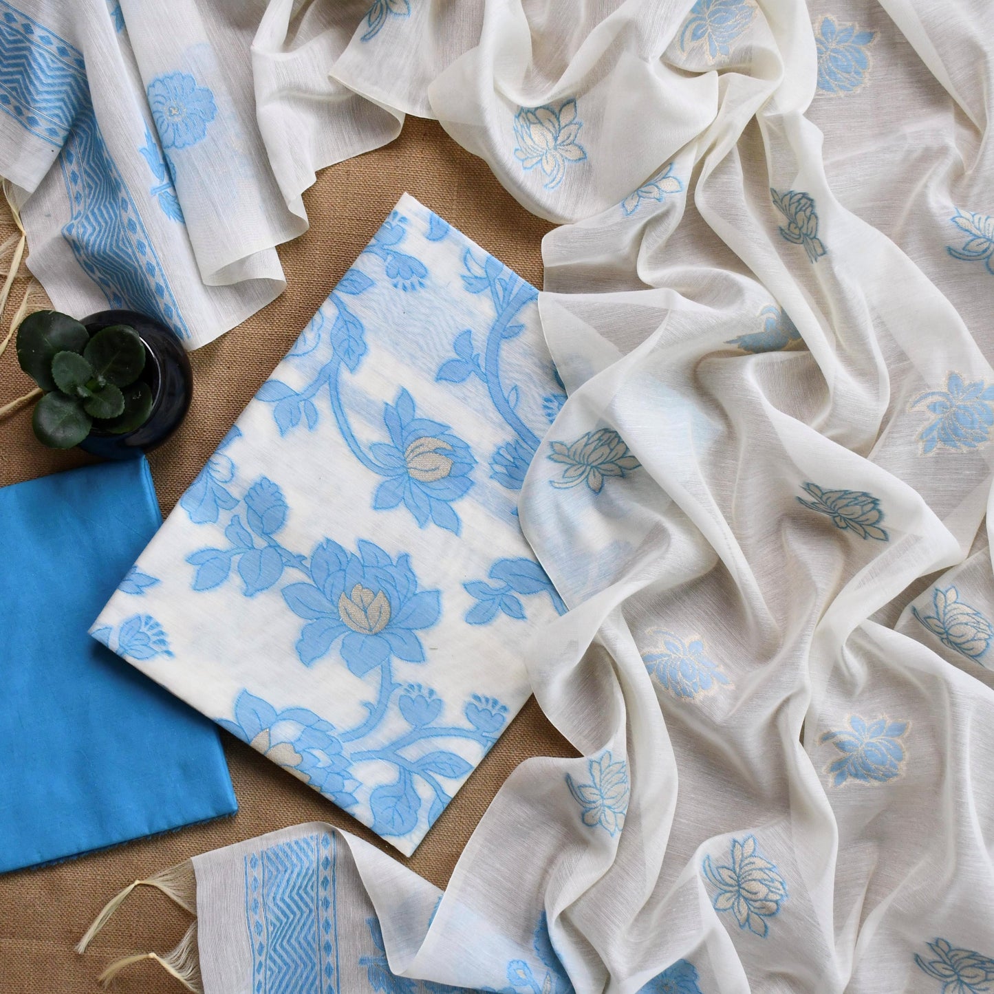 Jamdani Weaved Unstitched Suit