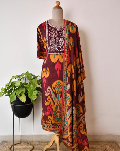 Artisanal Pure Muslin Unstitched Suit with Hand-Embroidered Detailing