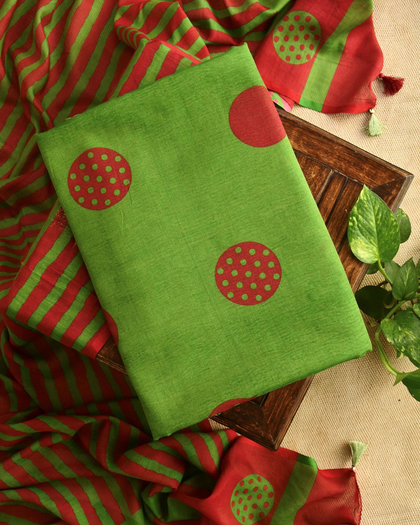 Polka Dot  Mul Chanderi Unstitched Suit Set