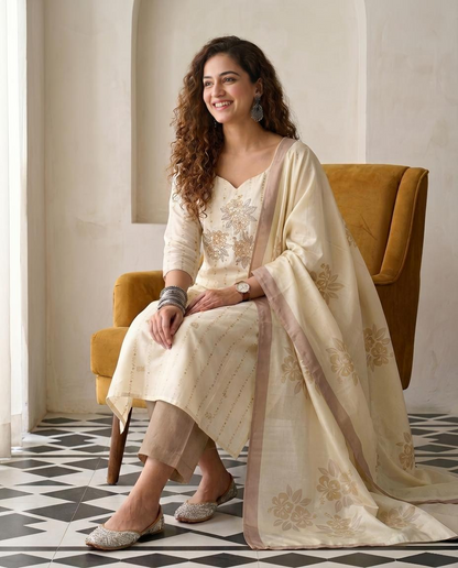 Chanderi Silk Unstitched Suit Set with Floral Appliqu & Zari Work Detailing