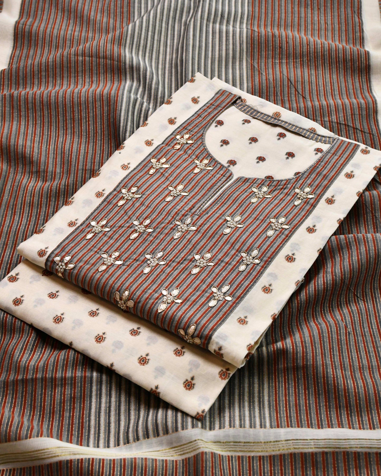 Pure Maheshwari silk  Unstitched Suit